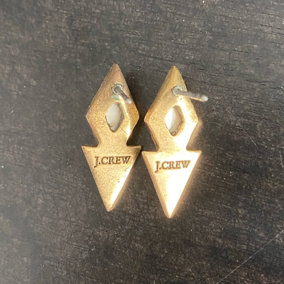 Designer Stud Earrings - Picture 2 of 7